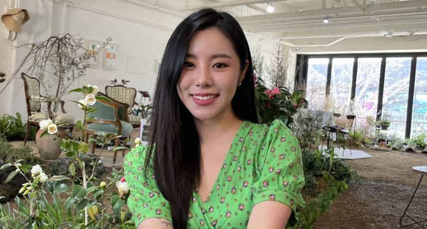 MAMAMOO四人会一直陪伴大家 辉人手写信谢粉丝