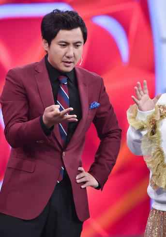 《王牌3》沈腾获众多女神加油鼓劲 搞怪走秀笑翻全场