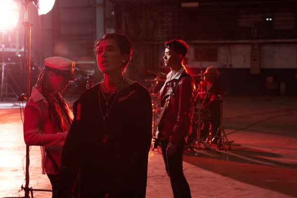 TRASH成军十年爆心结 山上闭关两周内幕曝光