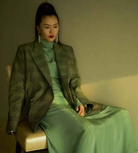 世警会成都开幕 成龙谭维维携手献唱主题曲