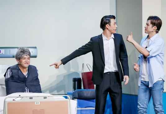 《青春同学会》曾黎反串“白景琦”唱京剧，王天辰喜提“耿直boy”新人设