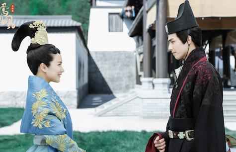 《凤囚凰》“红袖”宋威龙互相利用 李春嫒首演蛇蝎女获赞