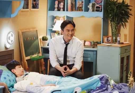 《幻乐之城》吴秀波喜提叔圈C位 盛赞节目：难为但不为难