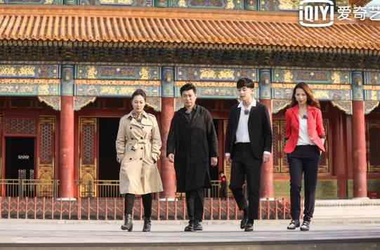 邓伦周一围互相关注了！爱奇艺《上新了·故宫》喜欢高贵妃的乾隆到底在想什么？