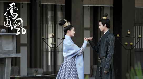 马雪云以死陷害楚玉《凤囚凰》折射多纬度爱情观