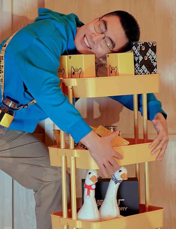 周奇墨 | 慢速转弯