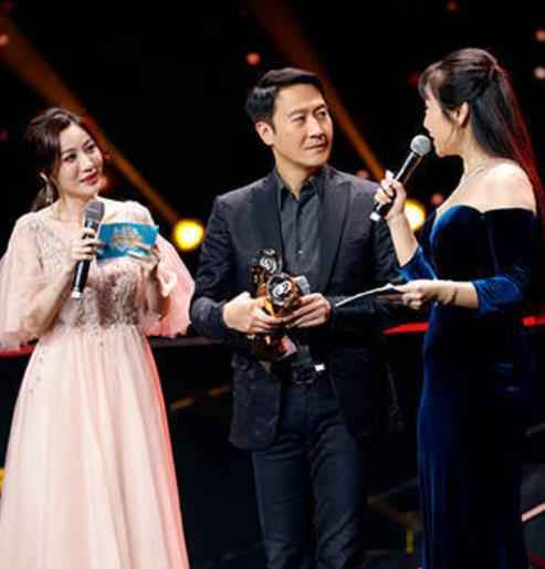 黎明压轴亮相音乐先锋榜 收获两大荣誉奖项实至名归