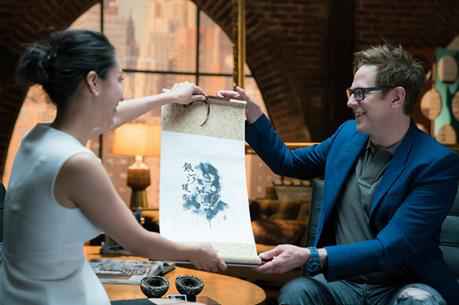 深入美国电影工业 美女制片人好莱坞“从军记”