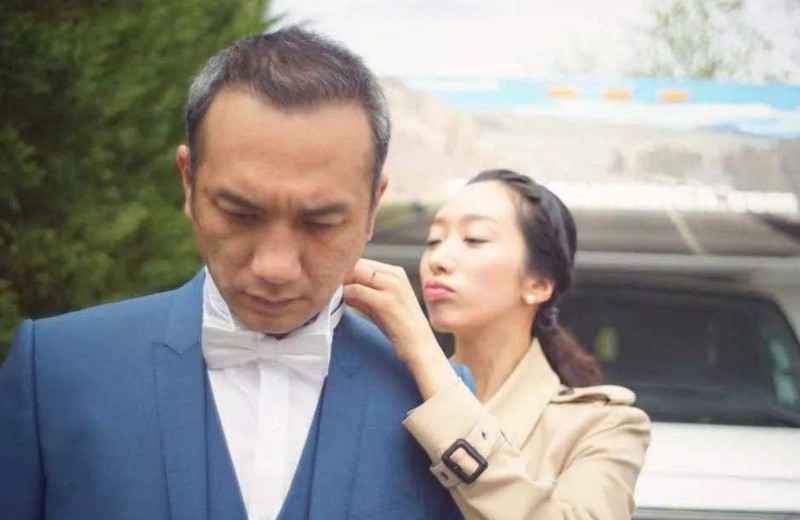 黄觉与老婆麦子共同出境节目,聊到育儿经,深受网友赞扬