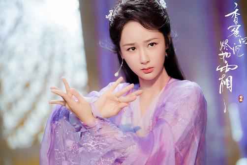 《香蜜沉沉烬如霜》cp海报惊艳来袭 杨紫邓伦新春发糖甜蜜定情