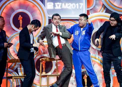 超精彩!憨豆先生叫板郭德纲 欲争《欢乐喜剧人》掌门人