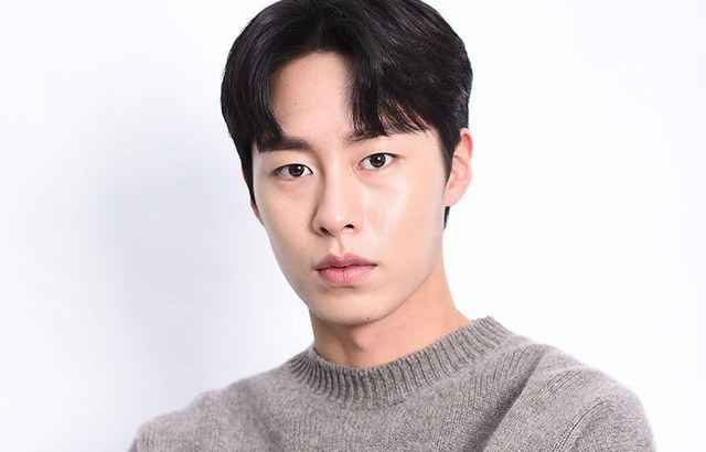 李宰旭加入C-JES 与柳俊烈黄正音洪宗玄等成同门