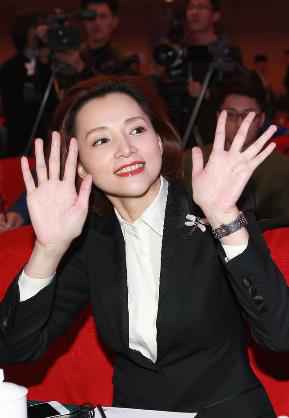 董卿打造《朗读者》 柳传志王学圻等加盟