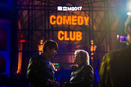 《欢乐喜剧人》迎补位新选手 怪才黄才伦首秀鬼马“踢馆”