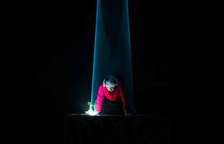 《欢乐喜剧人》迎补位新选手 怪才黄才伦首秀鬼马“踢馆”