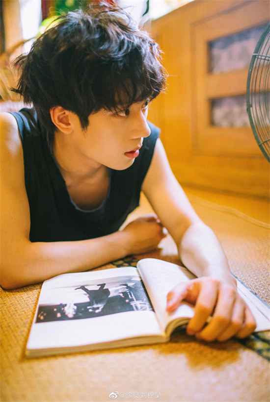 电视剧《那年夏天的秘密》主演是谁？