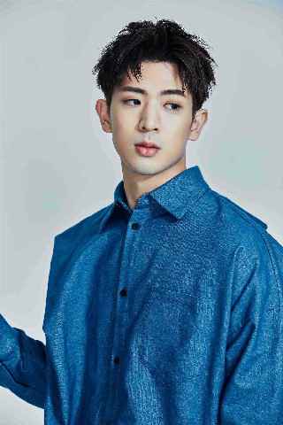 林亭翰发布新单曲《盗梦游戏》 张力十足冲击多元创作音乐人