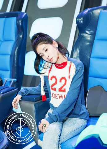 《中国新声代》：“沙晨暴”点燃全场！张老师全程姨母笑