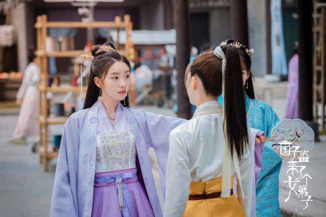 刘宇宁献唱《国子监来了个女弟子》演绎意气少年