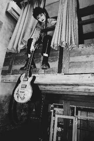 曾轶可另类创作再出击 全新单曲《Truly》真心上线