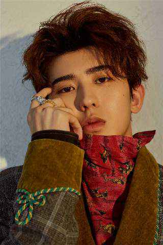 蔡徐坤新歌《Hard To Get》解锁上线 独特艺术风格诉说深情灵魂