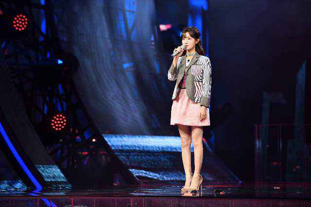 陈意涵Estelle《我是唱作人》首播 初舞台《他们说》备受好评