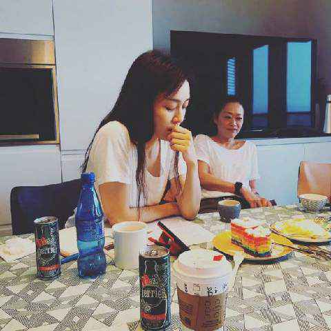 范玮琪为蜜友梁静茹新专辑打Call 反被粉丝催出新歌