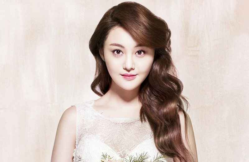 郑爽在《王牌对王牌》重现《一起来看流星雨》片段，勾起青春回忆