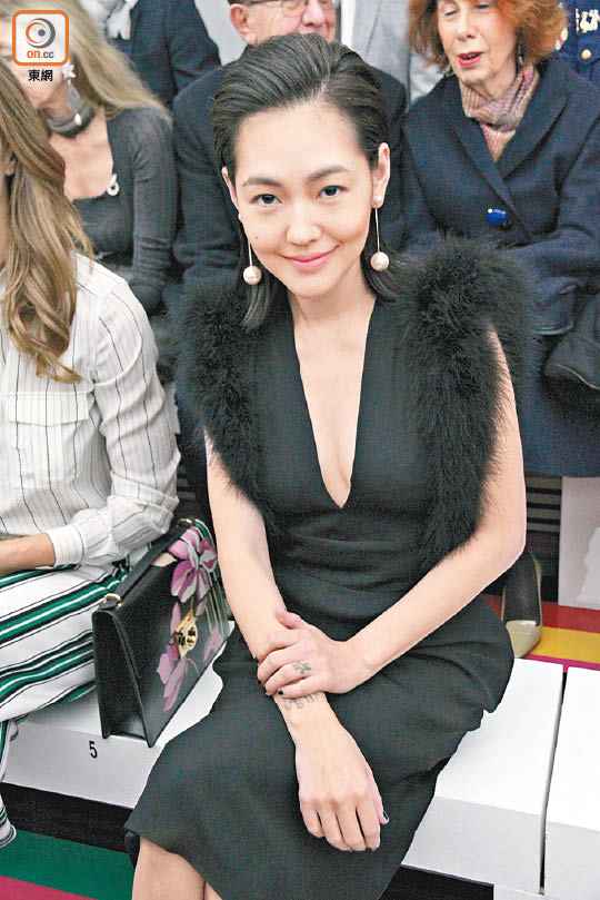 小S新节目有望首邀宋仲基 恶搞演《太阳》