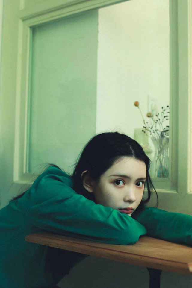 张童欢首支单曲《蓝色童话》浪漫上线