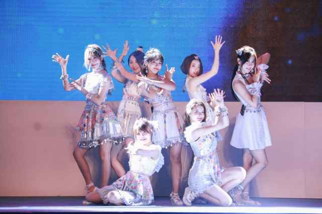 SING女团《夜笙歌》亮相国际舞台 电子国风惊艳世界