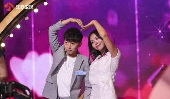 收视口碑再攀双高,江苏卫视《新相亲大会》第二季甜蜜收官
