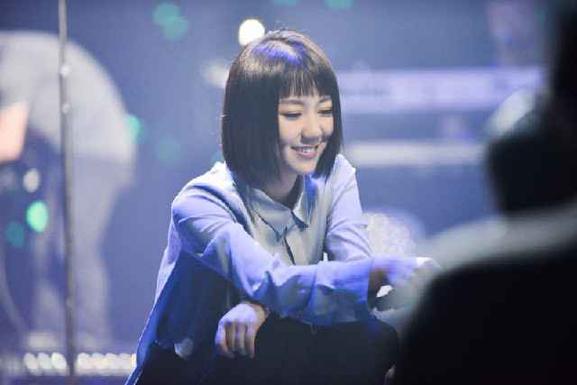 谢春花《大事发声》吐露音乐历程 动情演绎诗意曲目