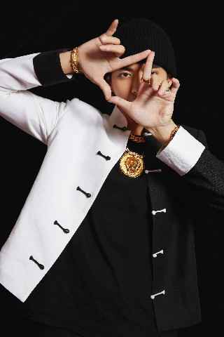 吴亦凡制作人公演第一 《Young OG》获现场rapper高度认可