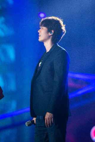 凌潇肃献唱《无法原谅》回忆杀引观众热议