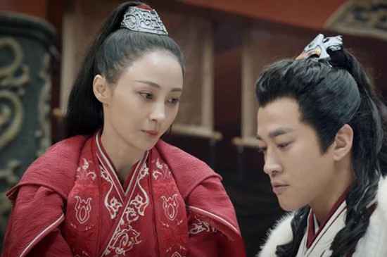 《剑王朝》叶甄为何背叛梁惊梦？