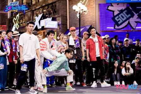 《这就是街舞》四街相争，首季冠亚军助阵出战燃爆舞台！