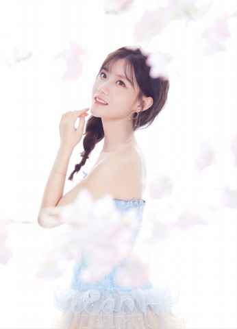 浪漫情意诉说喜欢 陈意涵Estelle全新EP首发单曲《一点点》甜蜜上线