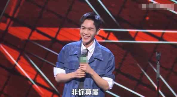 甜！张若昀自曝求婚时对唐艺昕说：我非你莫属