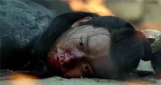 《庆余年》原著滕梓荆不是活到最后了吗？为什么会死？