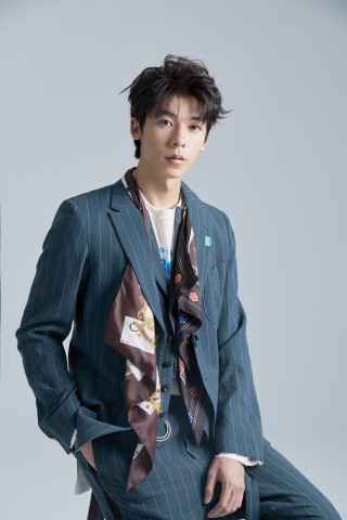 许光汉踏足乐坛签约何乐音乐 太合音乐战略合作护航“光合生长”