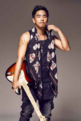 柯有伦自曝离开种子音乐,与两年女友修成正果