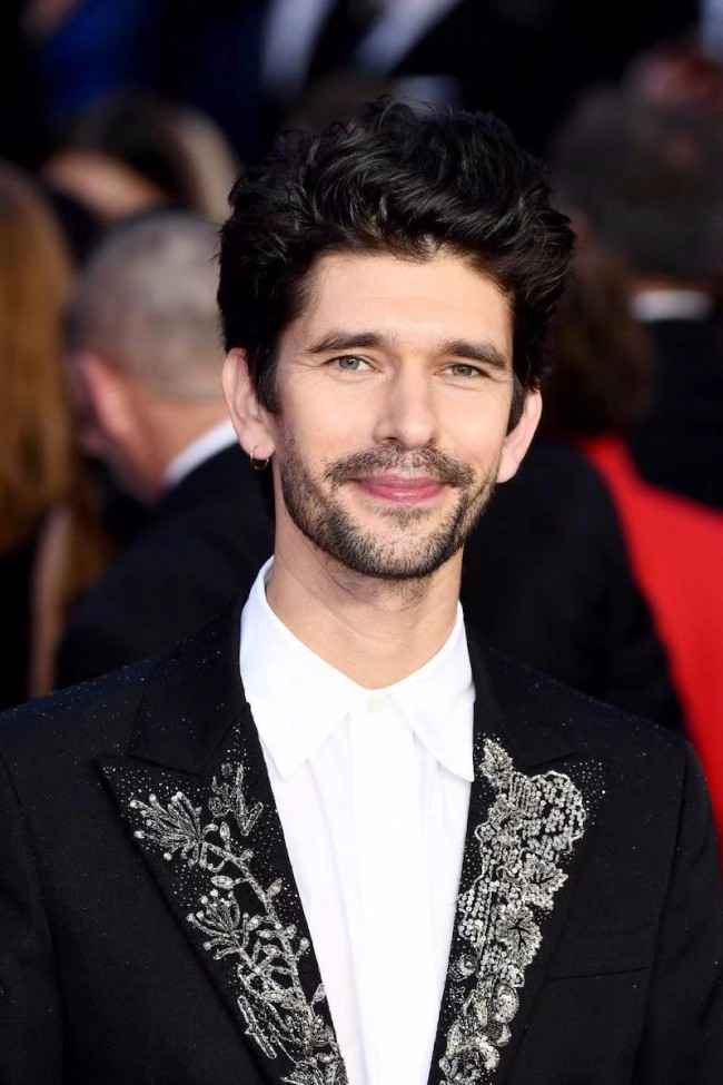 《007：无暇赴死》全球首映举行 开局评分创新高