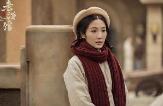 一路摸爬滚打 凯丽女儿张可盈成就《老酒馆》中小棉袄