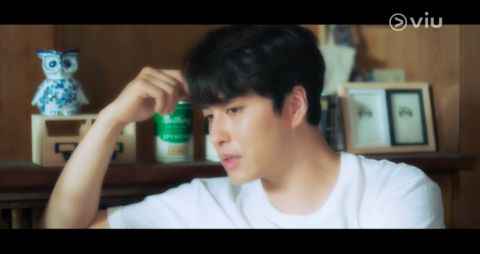 轻松喜剧《有瑕疵的人们》正式登场,吴涟序身旁有一堆美男却不为所动?