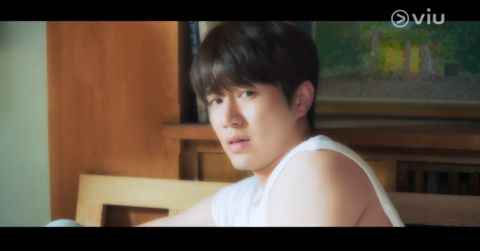 轻松喜剧《有瑕疵的人们》正式登场,吴涟序身旁有一堆美男却不为所动?