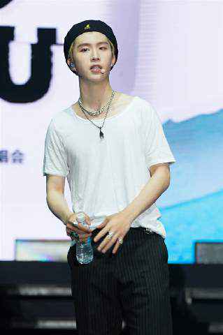 乐华七子NEXT二巡迎海外首站 马来西亚开唱释放华语音乐无限力量