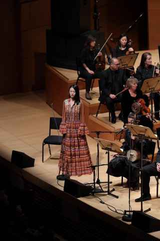 谭维维跨界古典交响音乐会 助力歌剧《慈悲颂》北美首演好评如潮