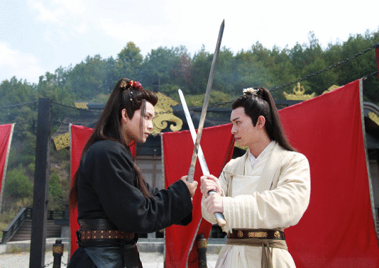 “偶像练习生”跨界影视圈：盘点唱歌演戏全能型选手