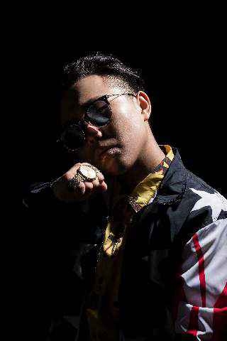 Don·Jessie 白玛说唱赋予生活能量 全新单曲《Trappin》力量来袭